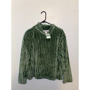 Planet Gold Green Fluffy Turtleneck